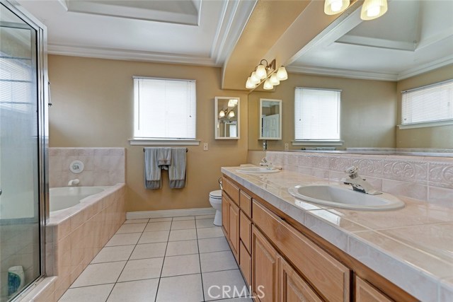 2007 Ernest Avenue, Redondo Beach, California 90278, 4 Bedrooms Bedrooms, ,2 BathroomsBathrooms,Residential,Sold,Ernest,SB17021325