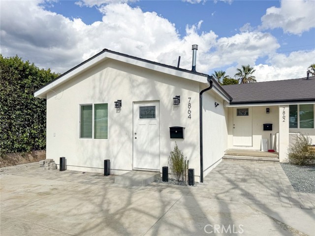 7864 Clearfield Avenue, Panorama City CA: https://media.crmls.org/medias/07b717e7-a6d7-42d4-a8d5-573f907aebcd.jpg