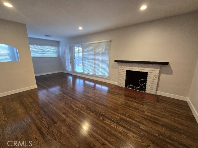 Detail Gallery Image 5 of 43 For 18350 Lorne St, Reseda,  CA 91335 - 3 Beds | 2 Baths