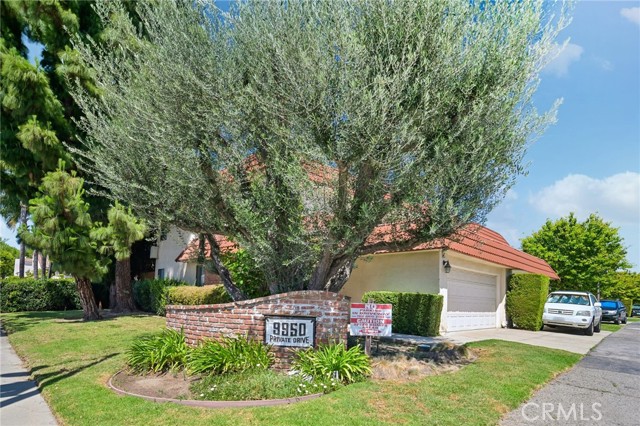 Detail Gallery Image 19 of 21 For 9950 Reseda Bld #7,  Northridge,  CA 91324 - 3 Beds | 2/1 Baths