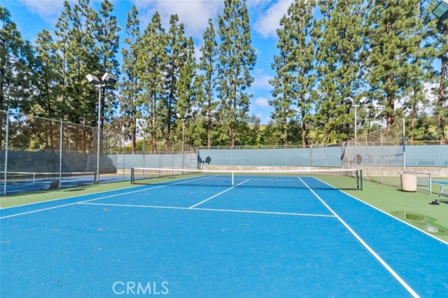 Detail Gallery Image 44 of 52 For 1 Rainbow Falls, Irvine,  CA 92603 - 4 Beds | 3 Baths