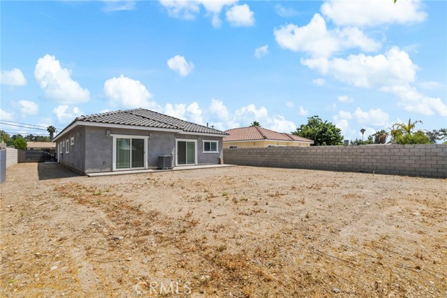 119 E 9th Street, San Bernardino CA: https://media.crmls.org/medias/07b9c0f7-2280-4fdd-8e65-d8b5a2d01cf8.jpg