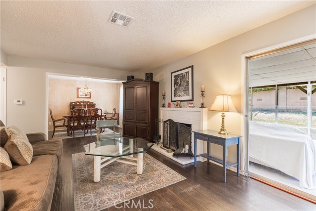 Detail Gallery Image 17 of 38 For 7701 Ducor Avenue, West Hills,  CA 91304 - 3 Beds | 2 Baths