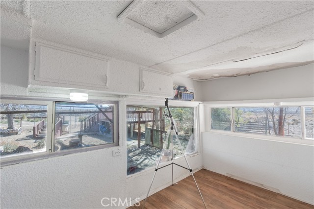 Detail Gallery Image 11 of 16 For 13470 De Sabla, Santa Margarita,  CA 93453 - 1 Beds | 1/1 Baths