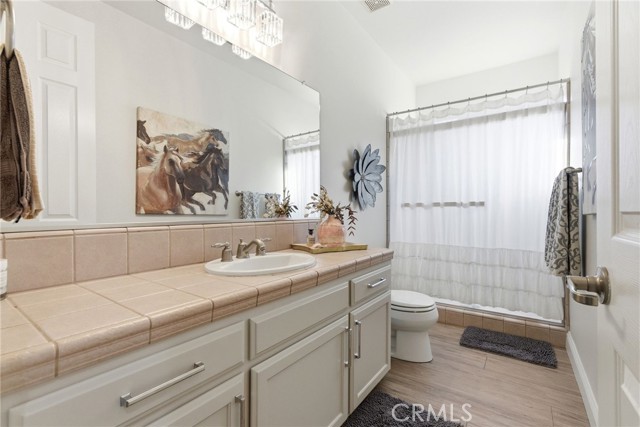 Detail Gallery Image 29 of 66 For 170 W Pioneer Way, Hanford,  CA 93230 - 4 Beds | 3 Baths