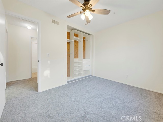 Detail Gallery Image 23 of 53 For 6215 Glide Ave, Woodland Hills,  CA 91367 - 4 Beds | 3 Baths