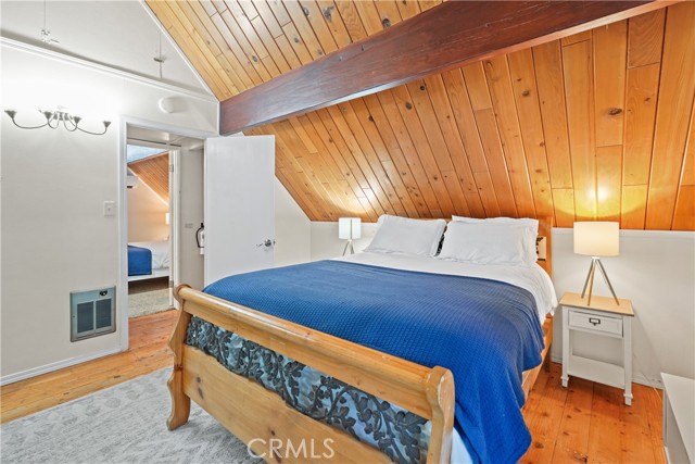 Detail Gallery Image 28 of 45 For 43032 Sunset Dr, Big Bear Lake,  CA 92315 - 3 Beds | 3 Baths