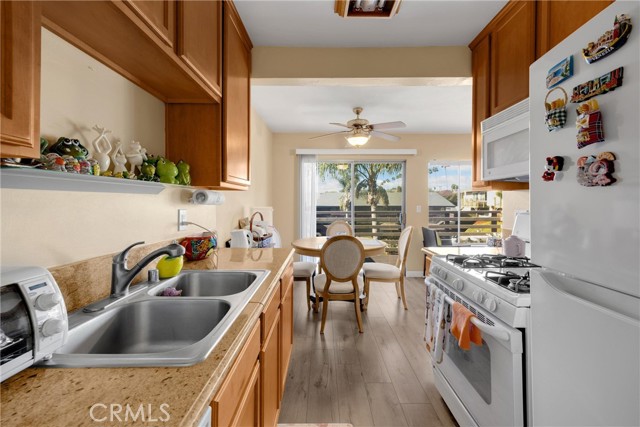 Detail Gallery Image 11 of 30 For 1410 W Lambert #202,  La Habra,  CA 90631 - 1 Beds | 1 Baths