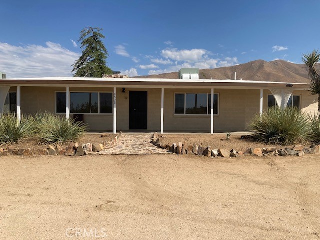 Detail Gallery Image 1 of 53 For 9695 Joshua St, Apple Valley,  CA 92308 - 3 Beds | 2 Baths