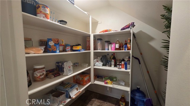 Detail Gallery Image 8 of 24 For 8745 Celebration St, Chino,  CA 91708 - 3 Beds | 2/1 Baths