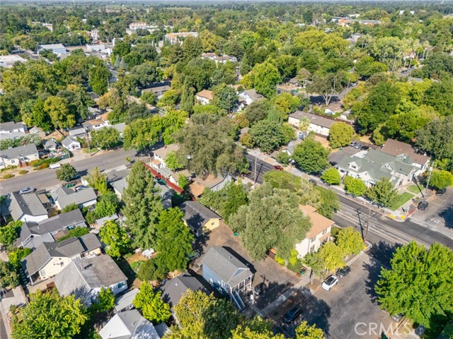 818 Chestnut Street, Chico CA: https://media.crmls.org/medias/07c109f8-9329-4968-9816-3b797abb04c0.jpg