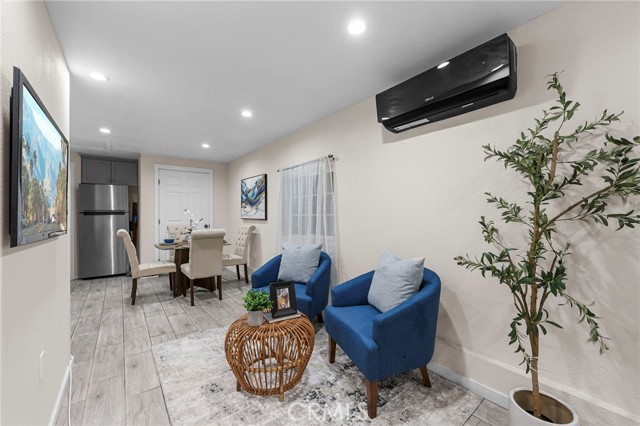 829 Foxworth photo 24