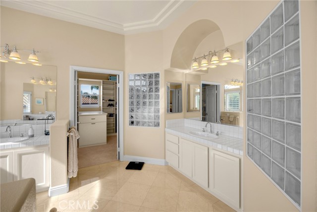 Image 34 of 62 For 5478 Edgewood