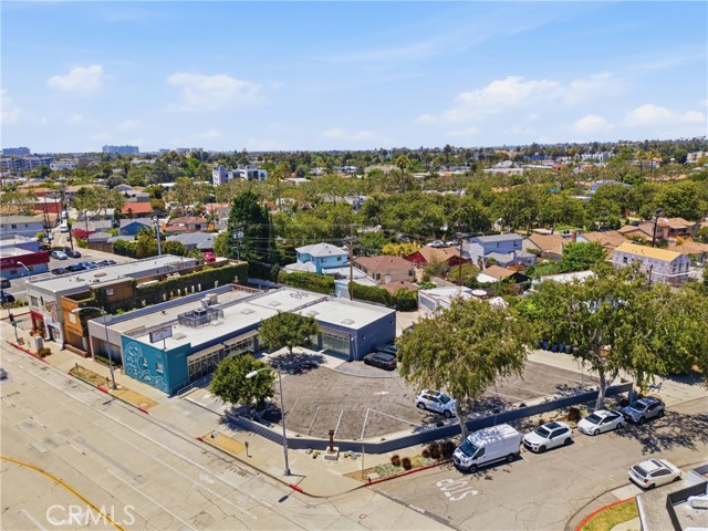 Commercial for Sale in Los Angeles, California