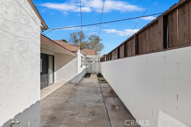 Detail Gallery Image 24 of 30 For 618 Randolph, Pomona,  CA 91768 - – Beds | – Baths