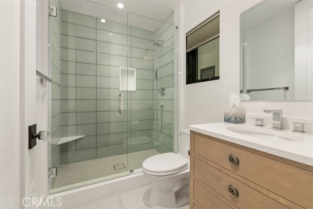 Detail Gallery Image 17 of 44 For 508 Marigold, Corona Del Mar,  CA 92625 - 4 Beds | 4/1 Baths