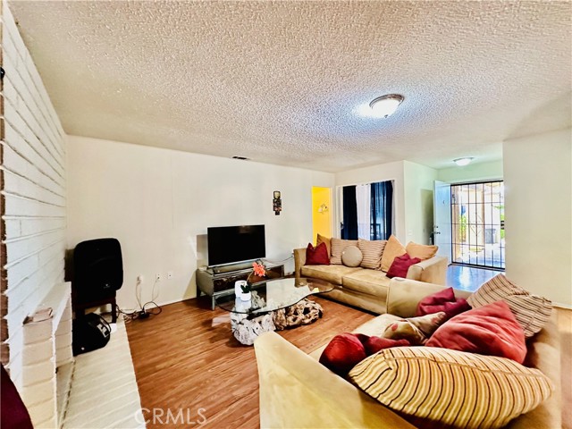 Detail Gallery Image 7 of 53 For 27358 Comwell St, Menifee,  CA 92586 - 2 Beds | 2 Baths