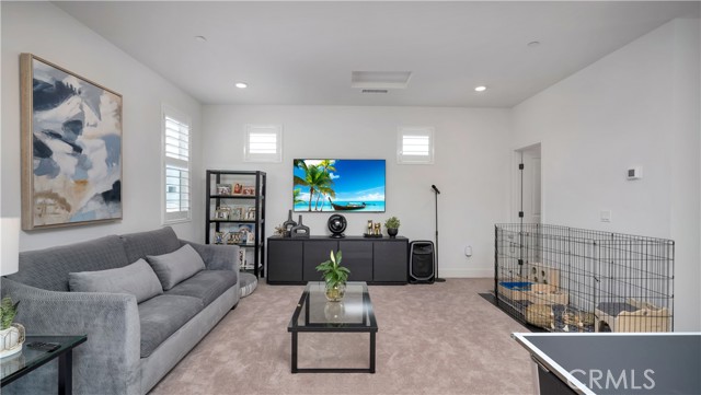 Detail Gallery Image 38 of 69 For 138 Yugen, Irvine,  CA 92618 - 4 Beds | 3/1 Baths