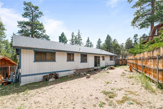 Detail Gallery Image 5 of 24 For 1088 Snow Ridge Rd, Big Bear City,  CA 92314 - 3 Beds | 1/1 Baths