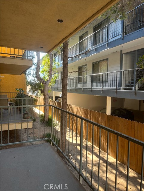 Detail Gallery Image 7 of 8 For 3501 E Ransom St #107,  Long Beach,  CA 90804 - 1 Beds | 1 Baths