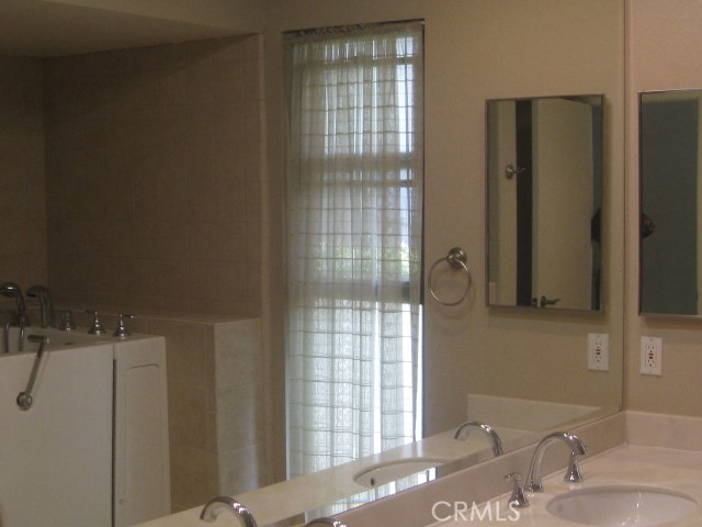 Detail Gallery Image 19 of 28 For 5062 Avenida Del Sol, Laguna Woods,  CA 92637 - 3 Beds | 2 Baths