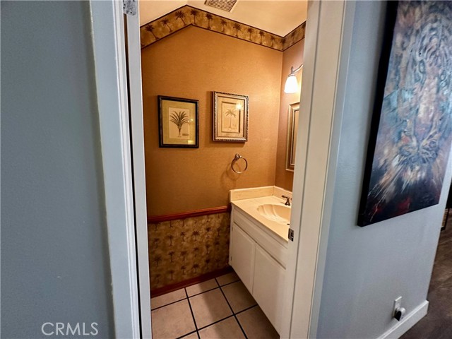 630 Artisan Road photo 4
