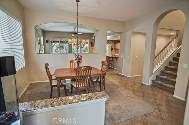 17334 Sierra Sunrise Lane, Canyon Country CA: https://media.crmls.org/medias/07c9839e-42de-4674-8184-c2cc71460560.jpg