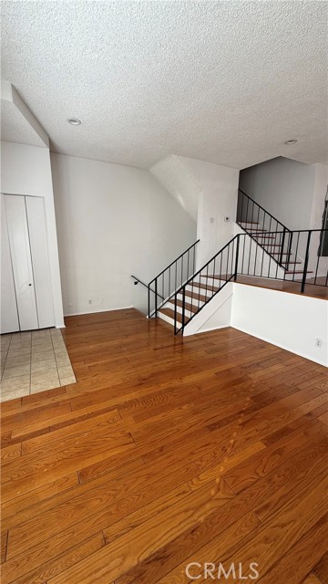 Detail Gallery Image 7 of 28 For 577 Fairview Ave., Arcadia,  CA 91007 - 2 Beds | 2 Baths