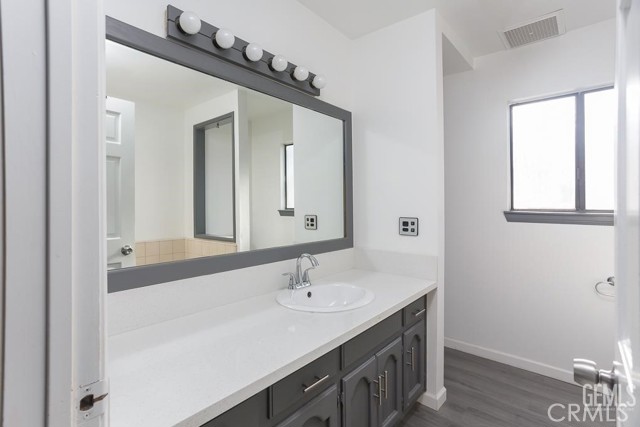 Detail Gallery Image 17 of 19 For 8525 Great Circle, California City,  CA 93505 - 4 Beds | 2 Baths