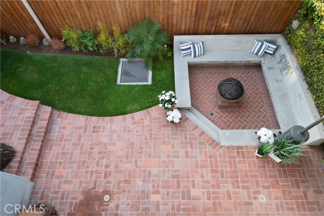 1725 Oak Avenue, Manhattan Beach, California 90266, 4 Bedrooms Bedrooms, ,4 BathroomsBathrooms,Residential,Sold,Oak,SB21251679