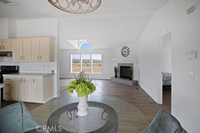 Detail Gallery Image 9 of 44 For 56015 Napa St, Yucca Valley,  CA 92284 - 3 Beds | 2 Baths