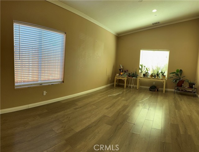 Detail Gallery Image 12 of 27 For 16312 Molino, Victorville,  CA 92395 - 3 Beds | 2 Baths