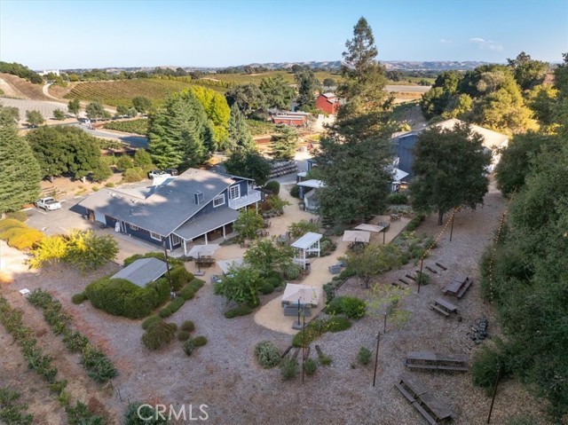 Detail Gallery Image 22 of 65 For 2925 Anderson Rd, Paso Robles,  CA 93446 - 3 Beds | 3/1 Baths