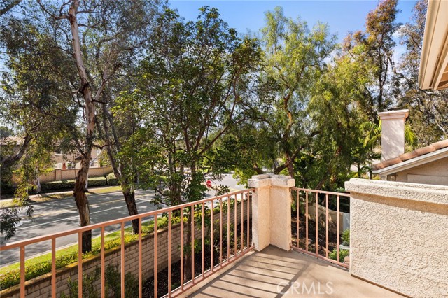 Image 25 of 35 For 8215 White Oak  19