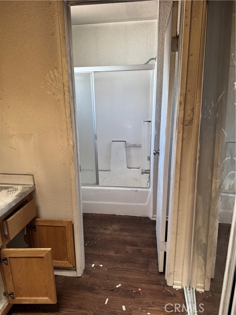 Detail Gallery Image 27 of 31 For 647 E Jenner St, Lancaster,  CA 93535 - 3 Beds | 2/1 Baths