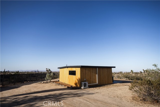 3977 Sage Avenue, Yucca Valley CA: https://media.crmls.org/medias/07cd2a11-bea4-4904-9501-c5747732d98e.jpg