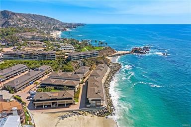 Detail Gallery Image 27 of 34 For 106 Blue Lagoon, Laguna Beach,  CA 92651 - 4 Beds | 3 Baths