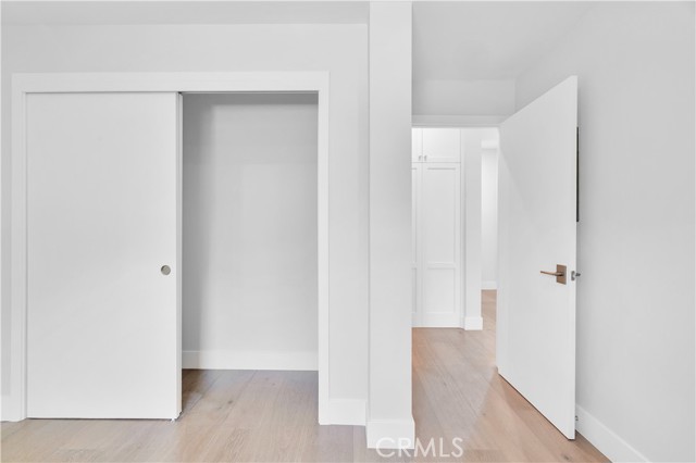 1022 Grant Street, Santa Monica CA: https://media.crmls.org/medias/07cdc2e7-6ca5-4b81-adf5-0b8df3fdd7ce.jpg