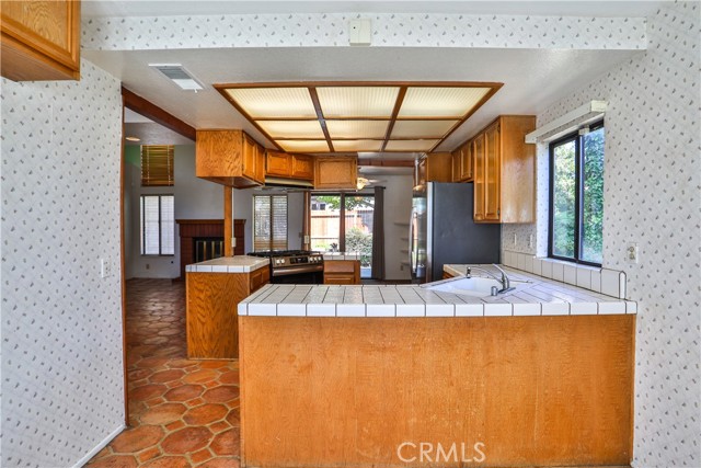 Detail Gallery Image 23 of 64 For 2003 Springcreek Cir, Upland,  CA 91784 - 3 Beds | 2 Baths