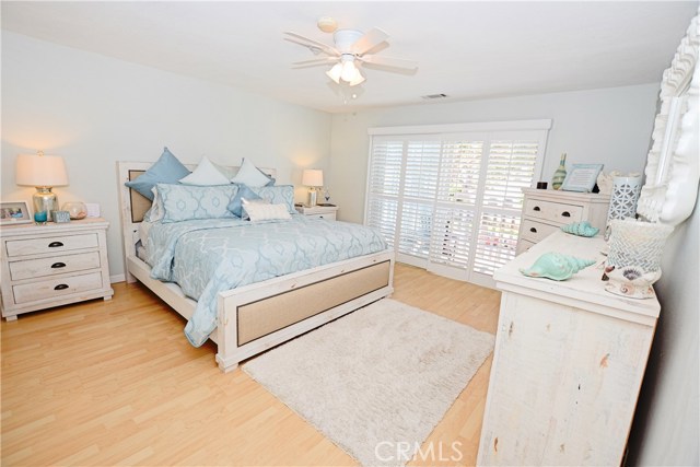 240 Broadway, Redondo Beach, California 90277, 3 Bedrooms Bedrooms, ,1 BathroomBathrooms,Residential,Sold,Broadway,SB17033928