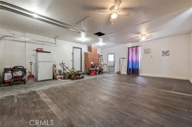 1920 E Orangeburg Avenue, Modesto CA: https://media.crmls.org/medias/07cf2b63-c4dd-4f39-b139-cf43ef9edb6f.jpg