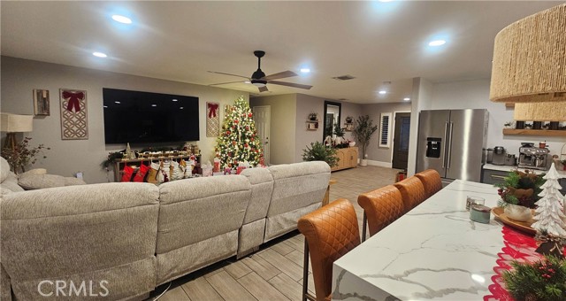 Image 10 of 61 For 7556 Frazer  