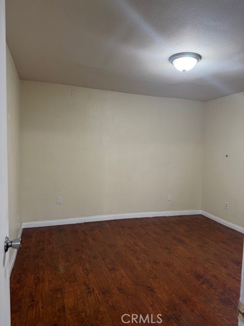 Detail Gallery Image 11 of 31 For 24595 4th, San Bernardino,  CA 92410 - 6 Beds | 2 Baths