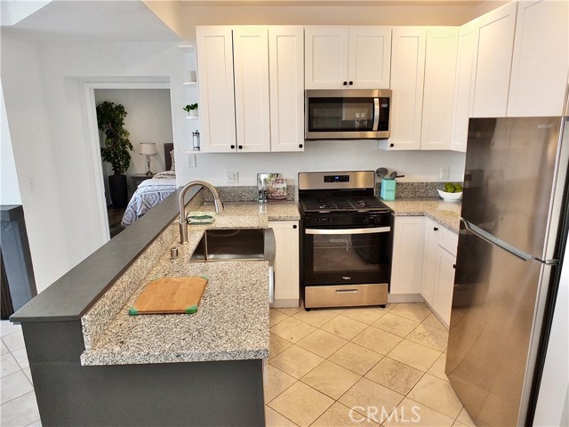 Detail Gallery Image 18 of 47 For 640 W 4th St #403,  Long Beach,  CA 90802 - 2 Beds | 2 Baths