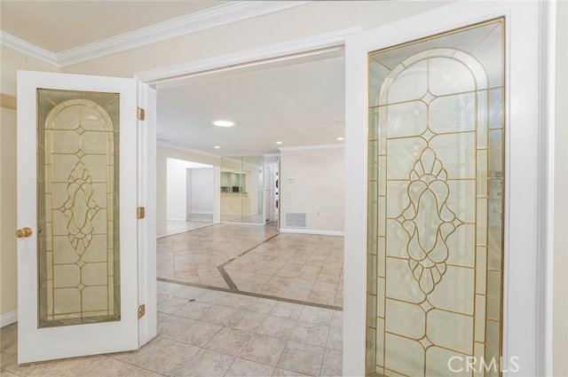 495 Calle Cadiz, Laguna Woods CA: https://media.crmls.org/medias/07d0dee0-e28f-4b59-a5d4-5fe58900df33.jpg