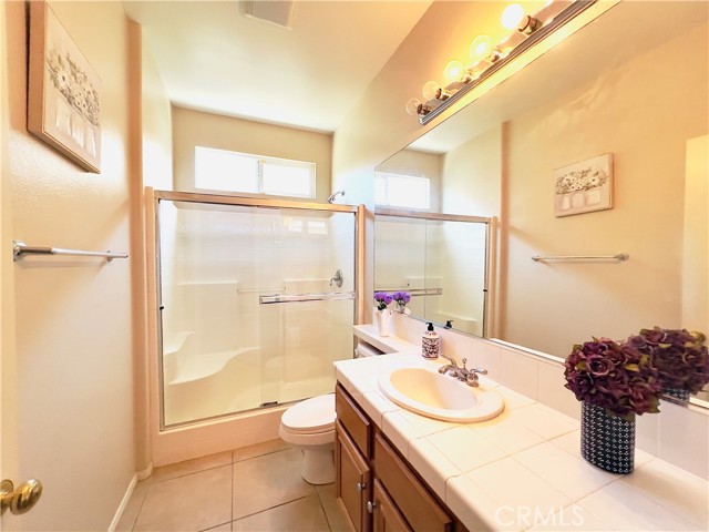 Detail Gallery Image 16 of 42 For 17231 Greentree Dr, Riverside,  CA 92503 - 5 Beds | 4 Baths