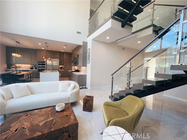 1165 Poppy Court, Montebello CA: https://media.crmls.org/medias/07d1afe1-fda2-41be-9730-f9715ad39bef.jpg