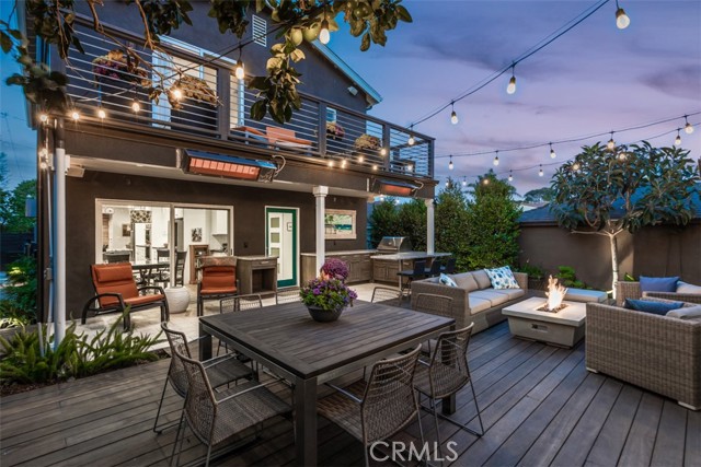 732 36th Street, Manhattan Beach, California 90266, 4 Bedrooms Bedrooms, ,3 BathroomsBathrooms,Residential,Sold,36th,SB21235456