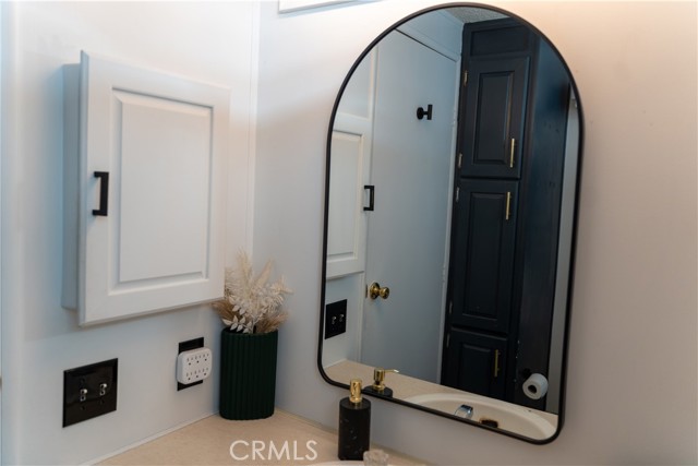 Detail Gallery Image 17 of 34 For 1410 E 6th St #30,  Corona,  CA 92879 - 3 Beds | 2 Baths