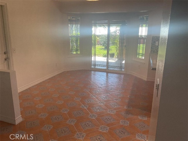 Detail Gallery Image 6 of 37 For 8234 Stonewood, Jurupa Valley,  CA 92509 - 3 Beds | 2 Baths